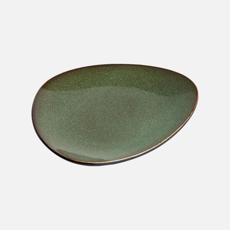 Aurora Triangular Glazed Ceramic Dinner Plate